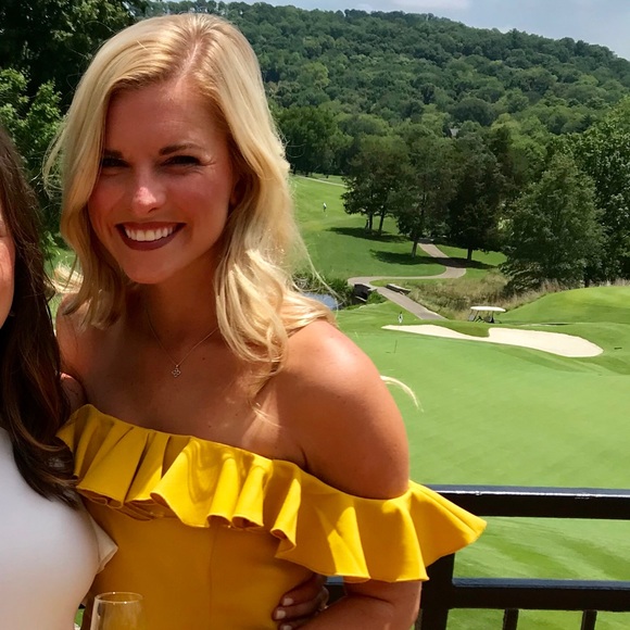 Meet your Posher, Jenna - Picture 1 of 1